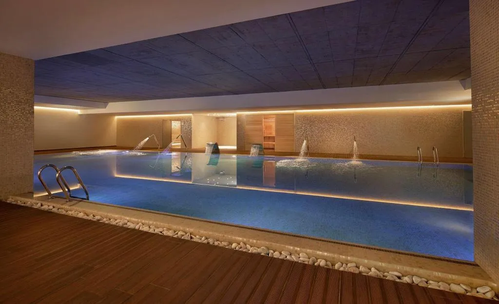 Pool, Boeira Garden Hotel Porto Gaia, Curio Collection, Porto
