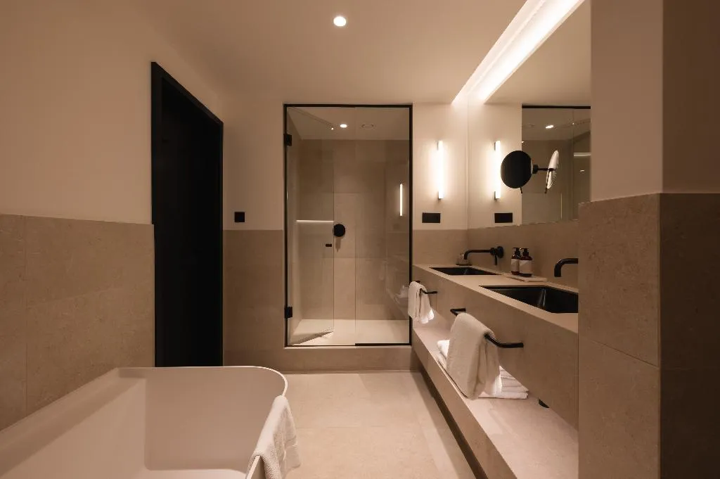 JUNIOR SUITE STANDARD Room, Almanac X Alcron Prague, Prague