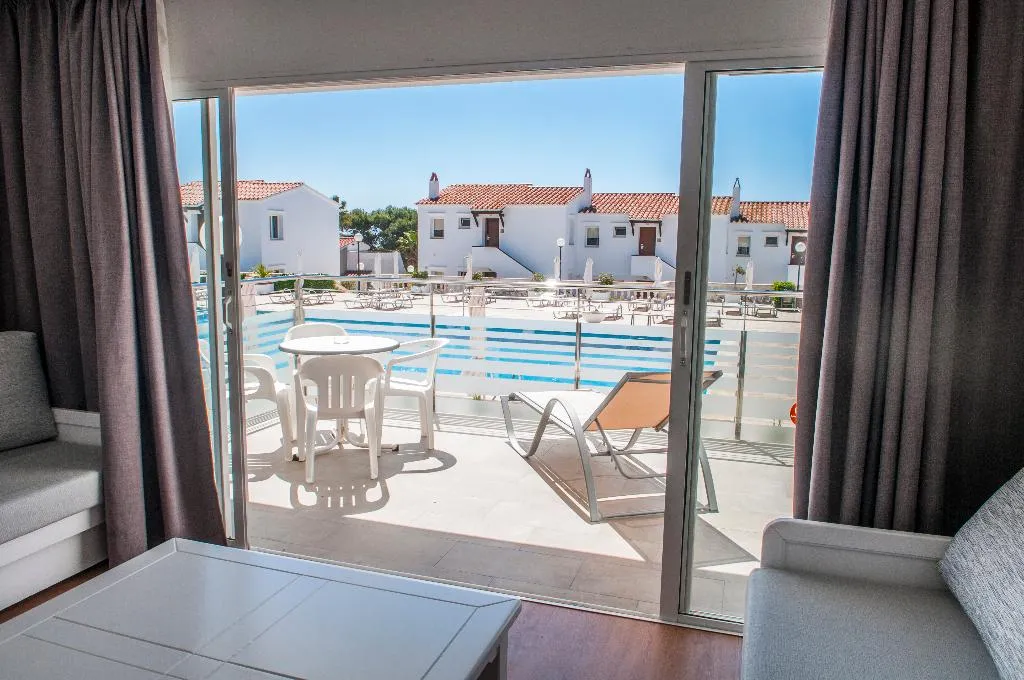APARTMENT POOL VIEW TWO BEDROOMS Room, Naranjos Resort Menorca, Menorca