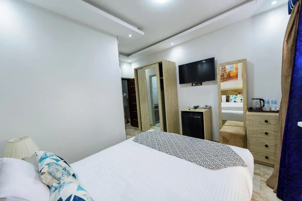 Room, Capital Of Pyramids Hotel, Cairo