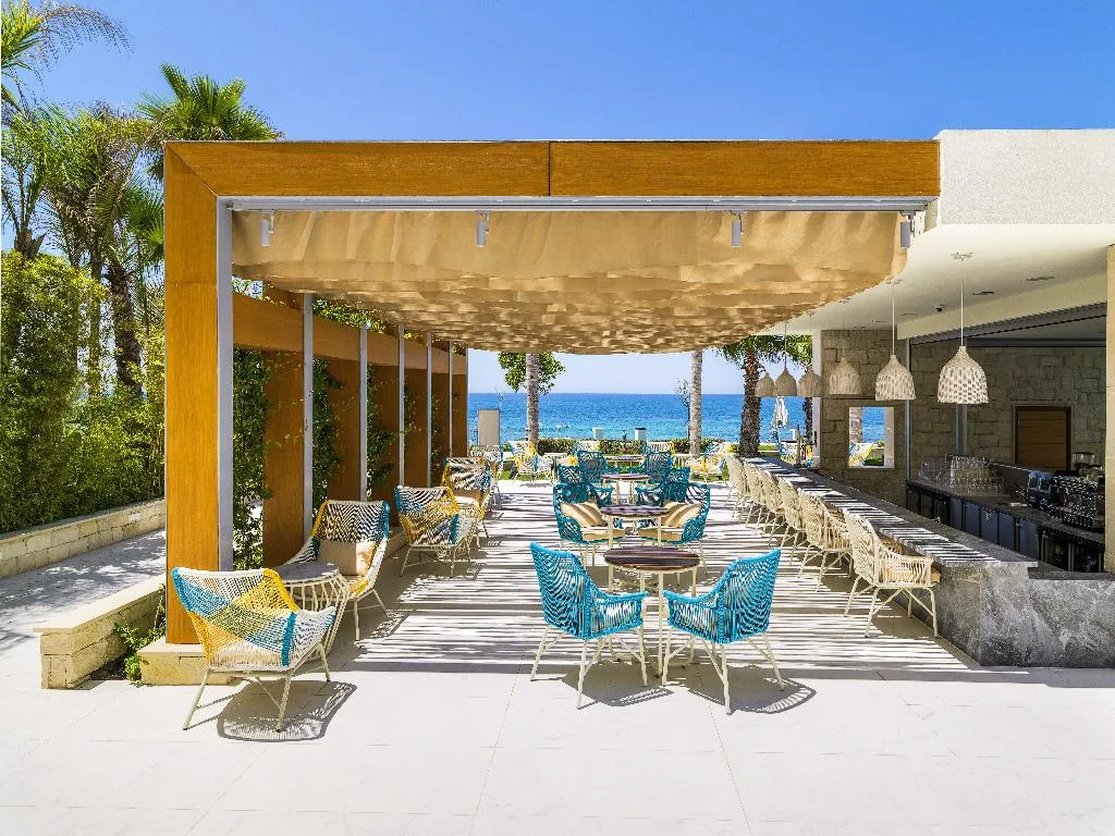 Bar, Amavi, MadeForTwo Hotels - Paphos, Cyprus