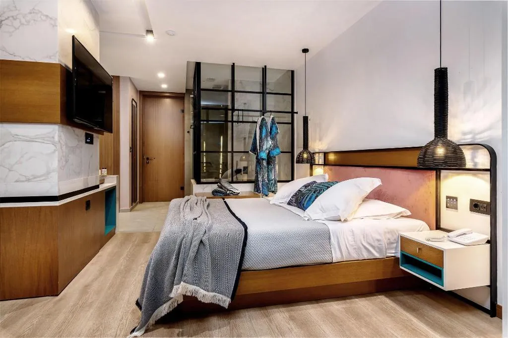 Room, Dyo Suites, Crete