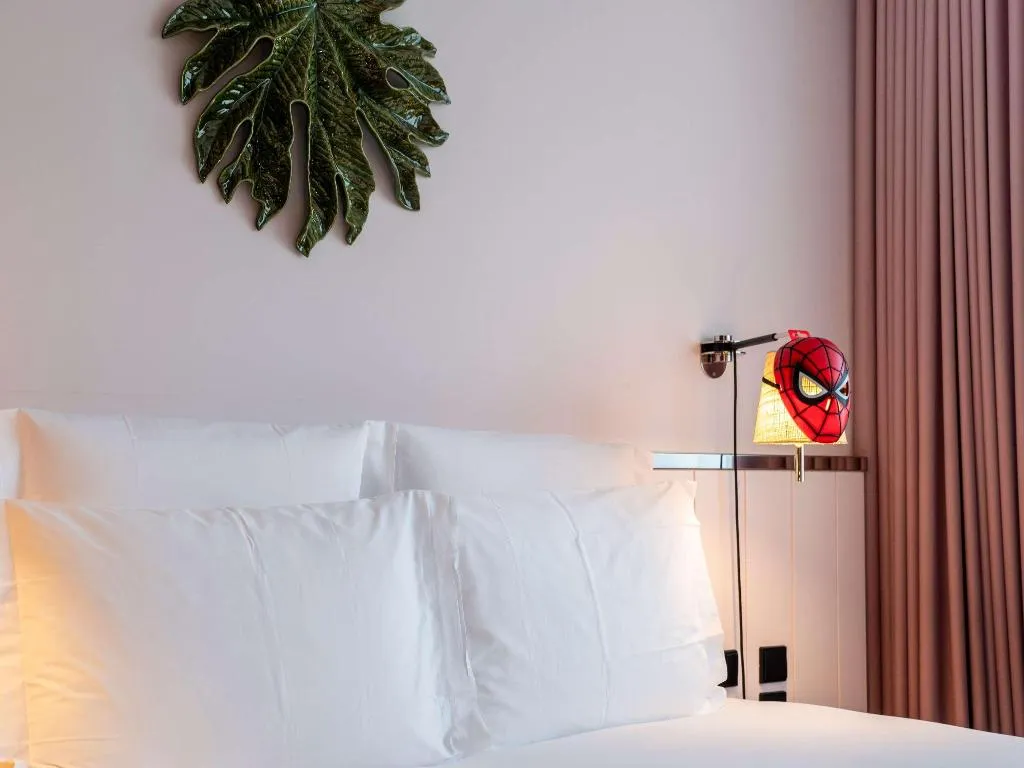 DOUBLE KING SIZE BED Room, Mama Shelter Lisboa, Lisbon