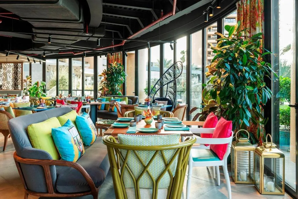 Restaurant, Le Royal Meridien Beach Resort and Spa, Dubai