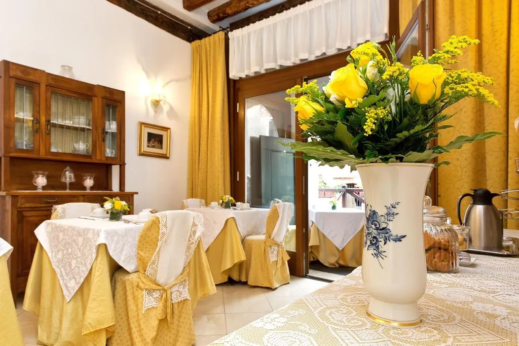 Restaurant, Alla Vite Dorata, Venice