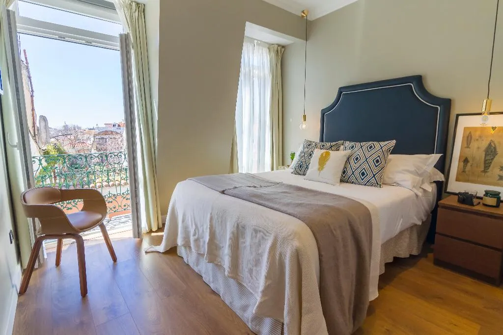 Double or Twin STANDARD Room, Bairro Alto Suites, Lisbon