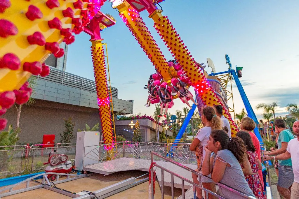 Sports and Entertainment, Royal Seginus, Antalya