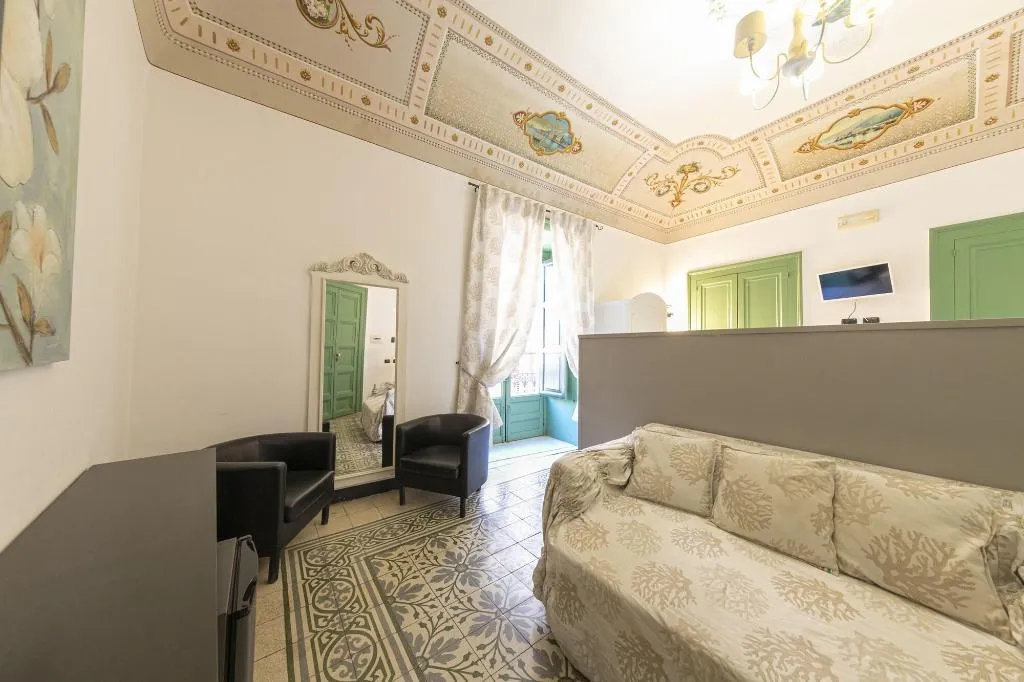 Room, Palazzo Villelmi, Palermo