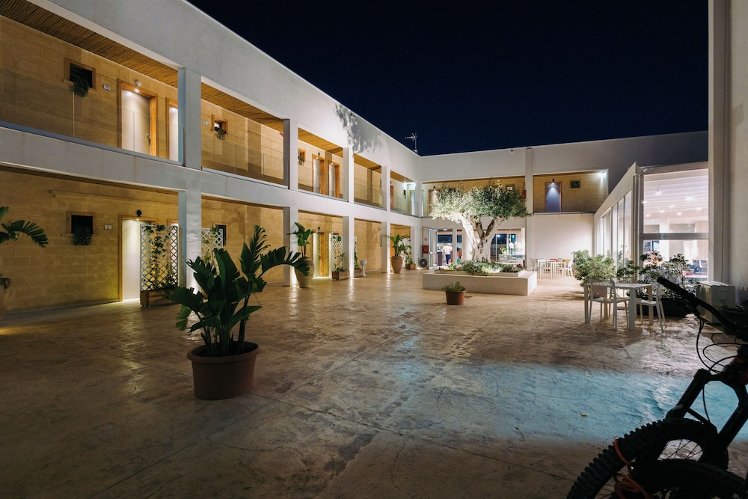 Baitan Hotel, Palermo
