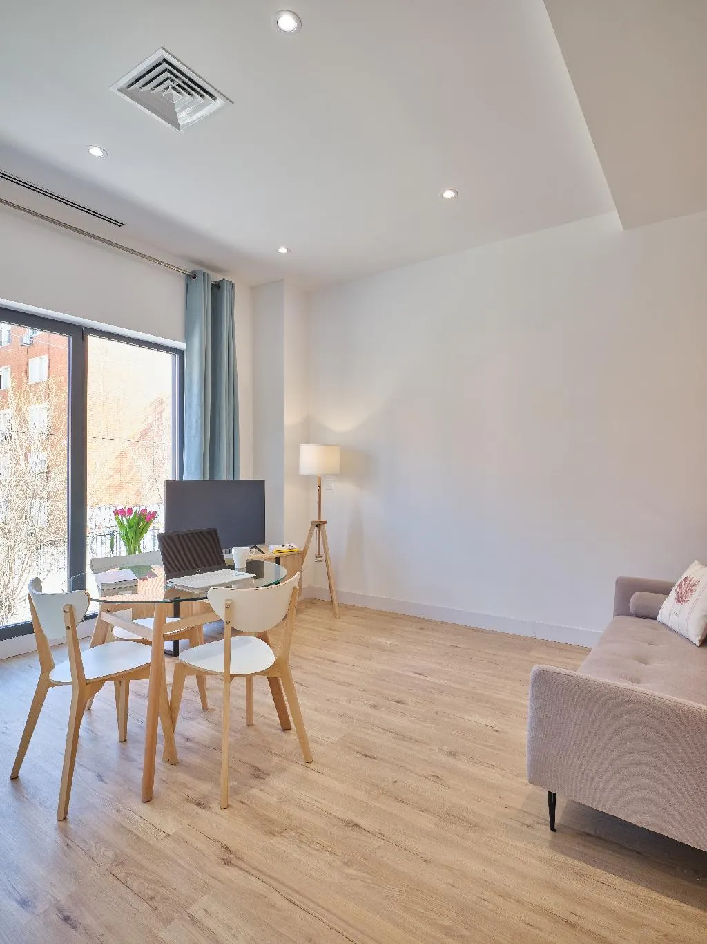 SUITE ONE BED Room, Paseo Suites Hotel, Madrid