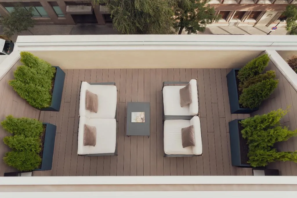 DOUBLE DELUXE WITH TERRACE Room, The Pavilions Madrid, Madrid