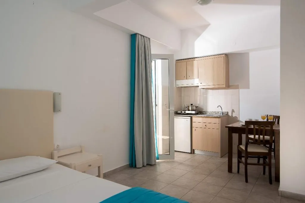 STUDIO CAPACITY 2 Room, Ibiscus Apartments, Crete