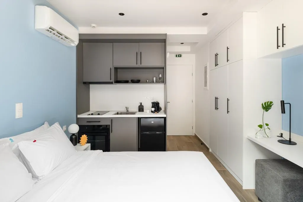 STUDIO STANDARD Room, Fits Living, Athens