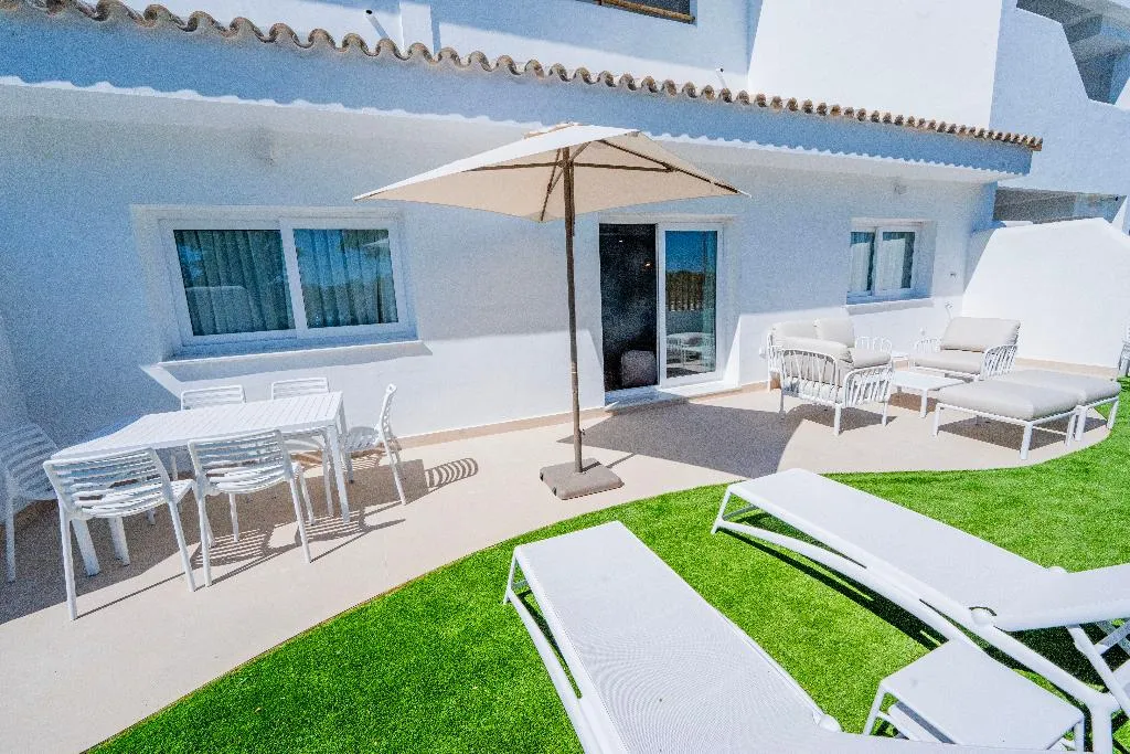 APARTMENT GARDEN VIEW TWO BEDROOMS Room, Punta Candor Suites, Costa De La Luz