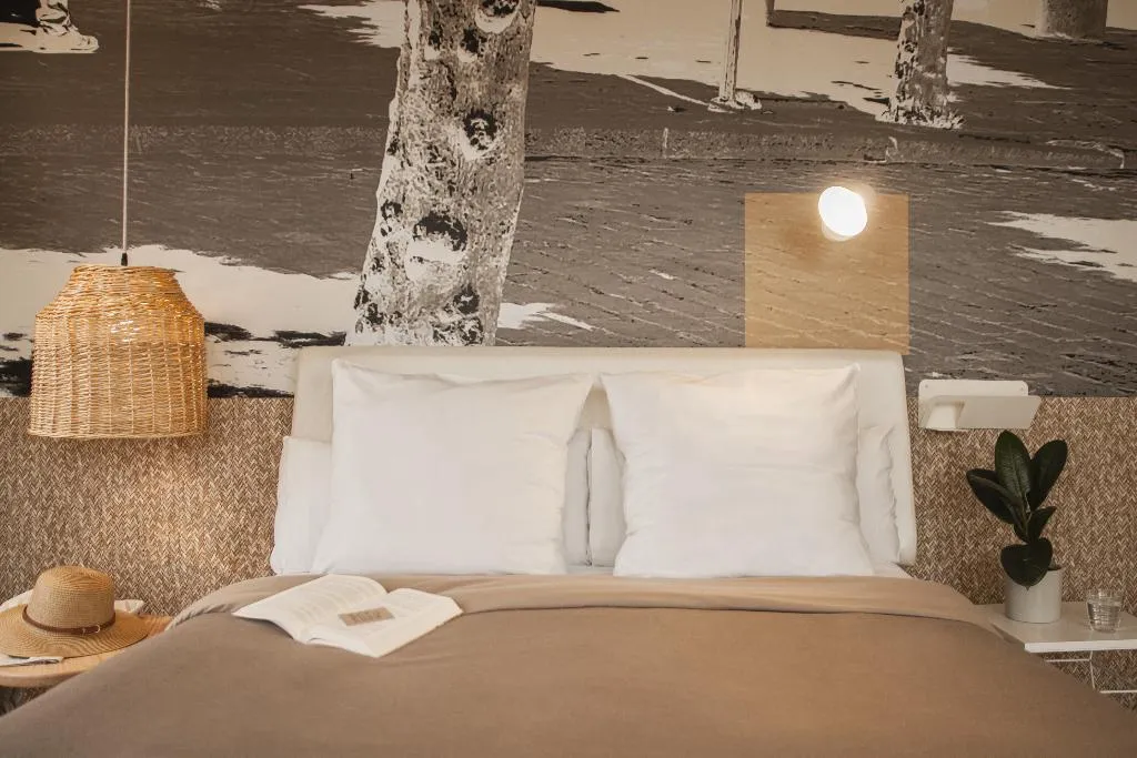 DOUBLE SUPERIOR WITH TERRACE Room, Room Select Tetuán, Seville