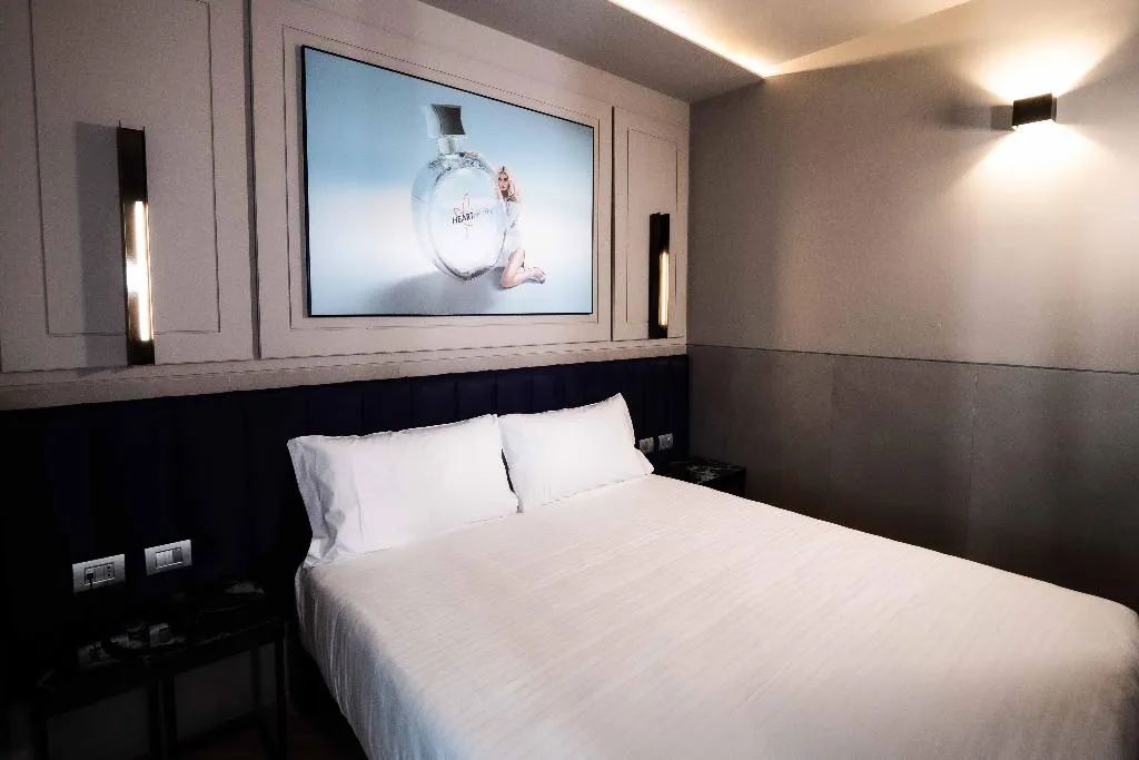 Room, Heart Hotel, Milan
