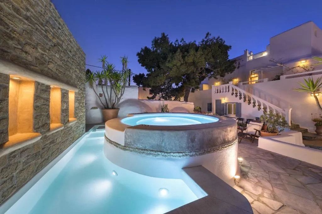 Sports and Entertainment, Carbonaki Hotel, Mykonos