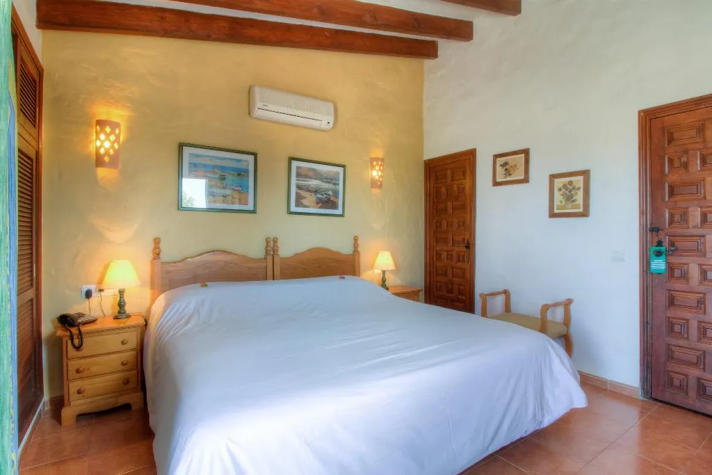 Double or Twin MOUNTAIN VIEW Room, Club Sunway Punta Prima, Ibiza
