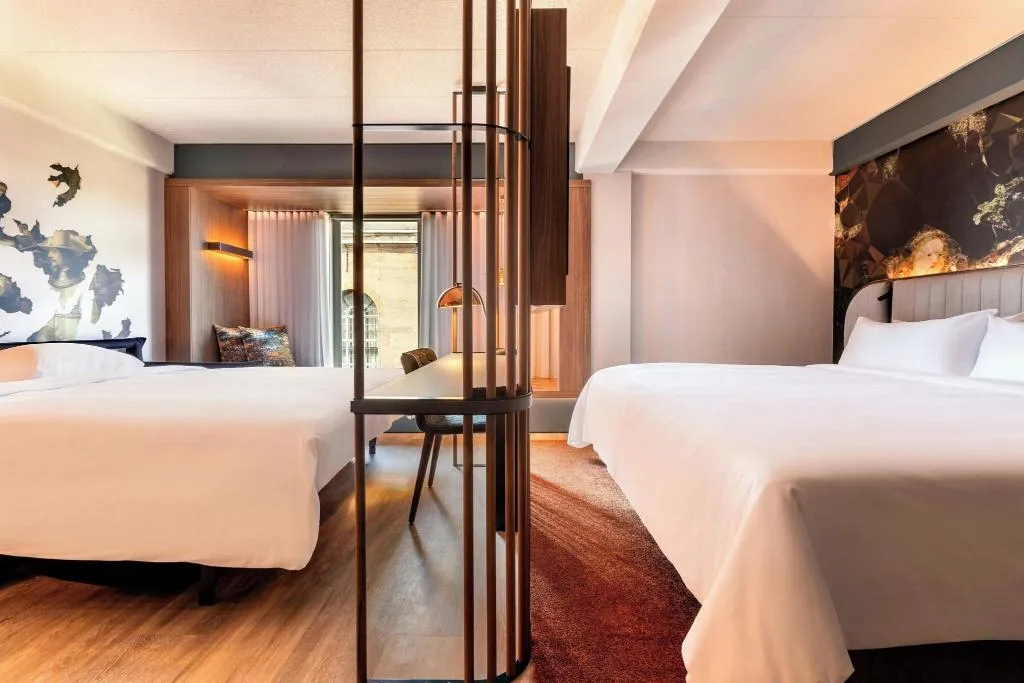FAMILY ROOM KING SIZE BED Room, Renaissance Amsterdam Hotel, Amsterdam