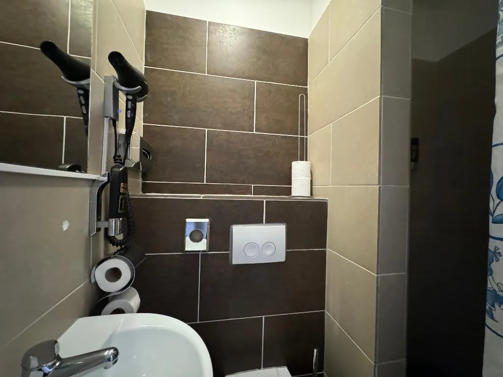 DOUBLE WITH BALCONY Room, Hotel La Belle Vue, Amsterdam