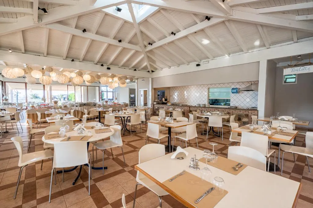 Restaurant, Le Dune Beach Club, Catania