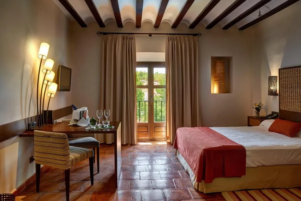 DOUBLE SINGLE USE STANDARD Room, Parador de Chinchon, Madrid