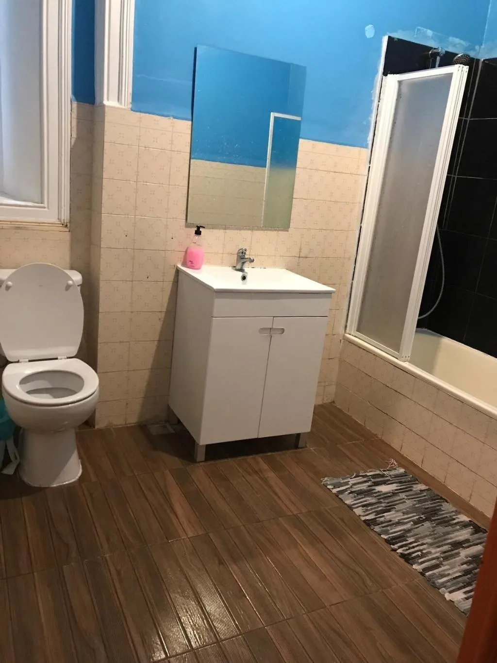 Room, Private Accommodation Hostel, Lisbon