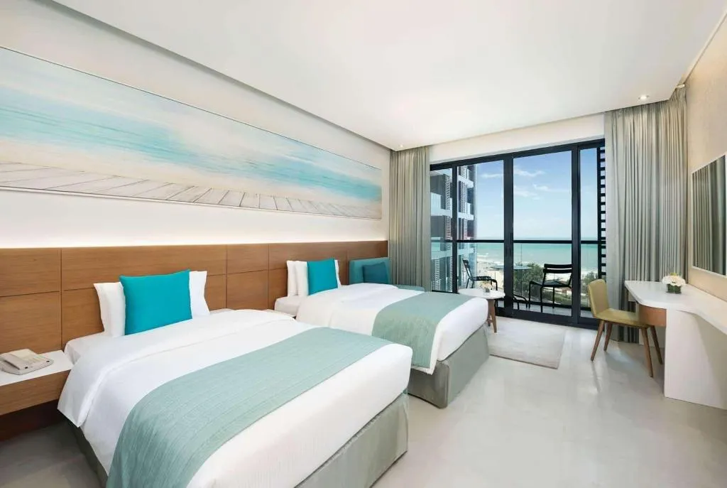 TWIN SEA VIEW Room, Wyndham Garden Ajman Corniche, Dubai