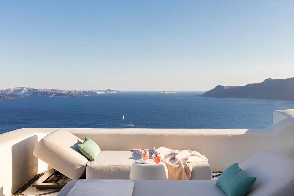SUITE STANDARD Room, Canaves Oia Suites, Santorini