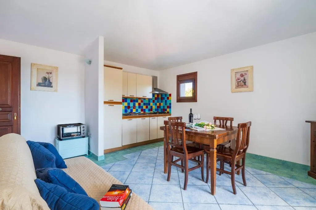 APARTMENT CAPACITY 6 Room, Residence Oasi e Oasi Blu, Olbia