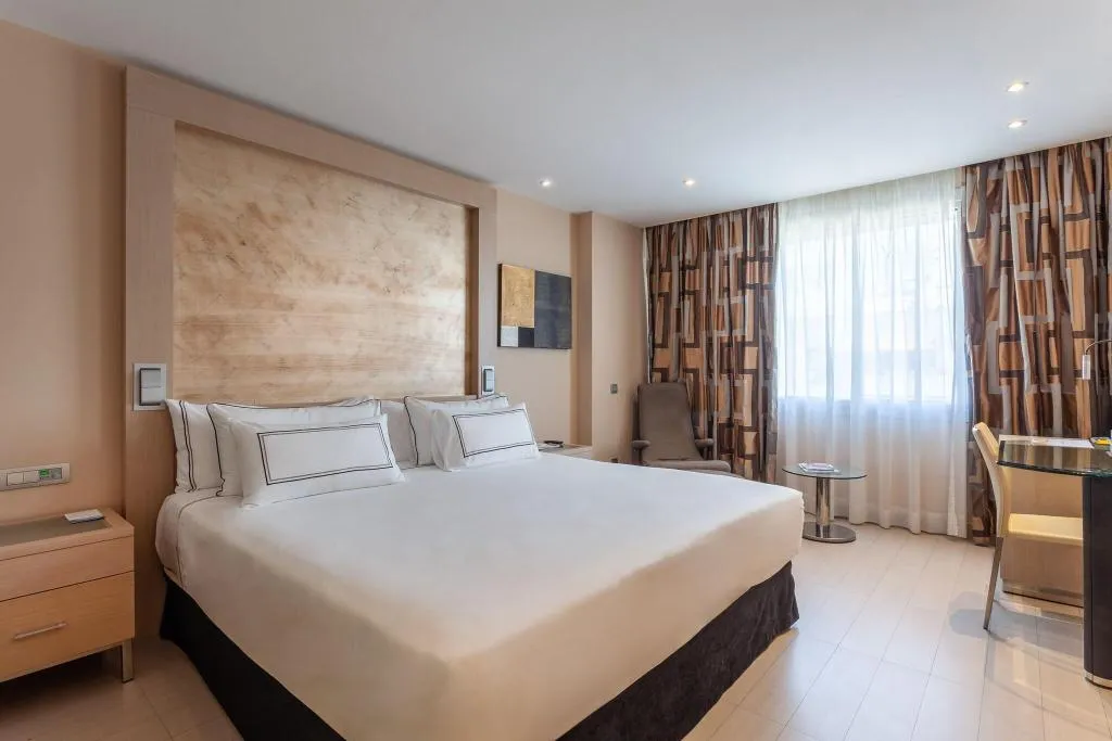 Room, The Level At Meliá Sevilla, Seville