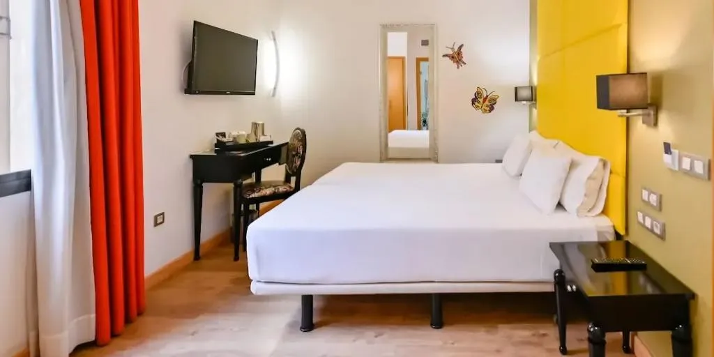 DOUBLE STANDARD Room, Hesperia Barri Gòtic, Barcelona