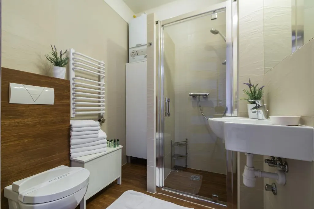 STUDIO STANDARD Room, 7 Koron Apartments, Krakow