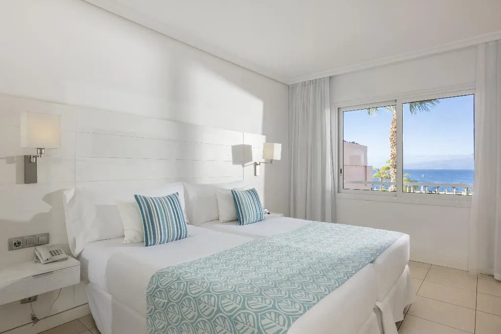 SUITE SEA VIEW Room, Landmar Costa Los Gigantes Family Resort, Tenerife