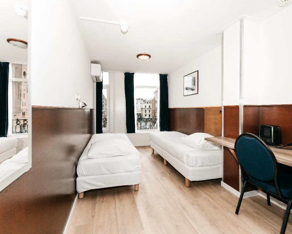 TWIN STANDARD Room, Hotel Van Gelder, Amsterdam