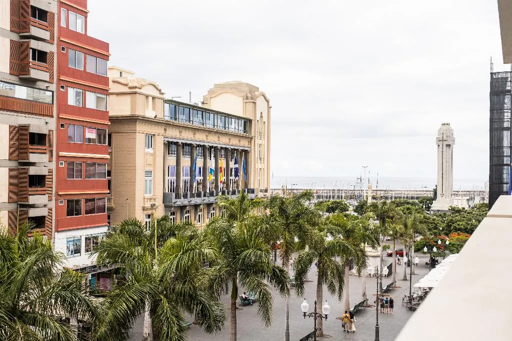 DOUBLE SINGLE USE CAPACITY 1 Room, Adonis Capital, Tenerife