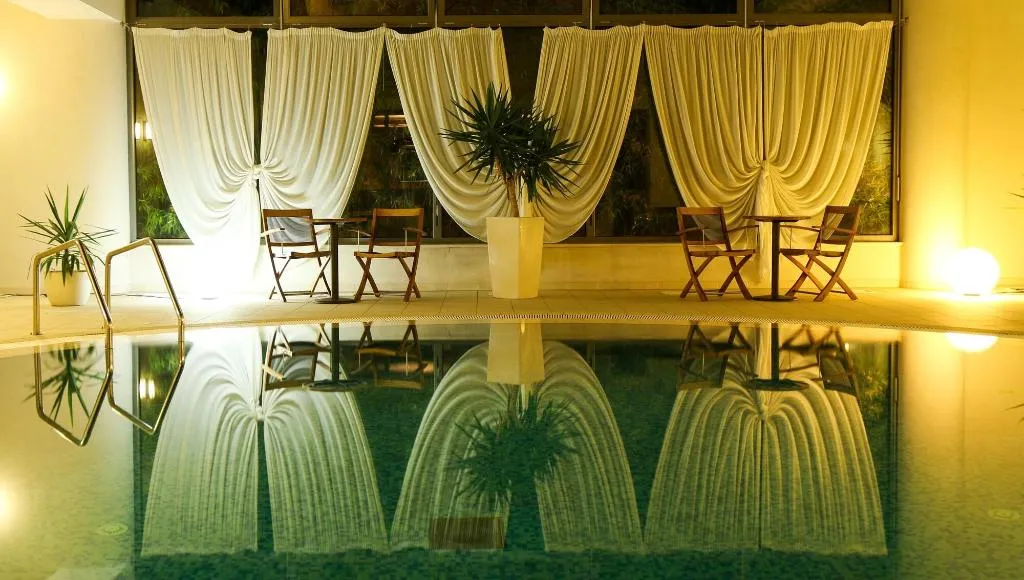 Sports and Entertainment, Hotel Indijan, Dubrovnik