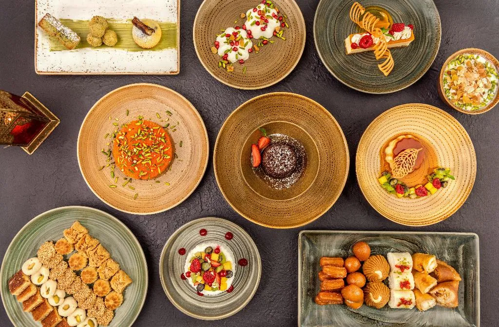 Restaurant, voco Bonnington Dubai, Dubai