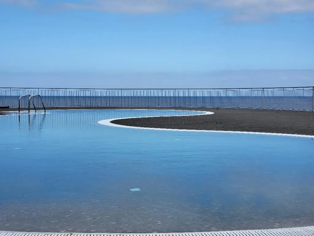 Pool, Royal Orchid, Madeira