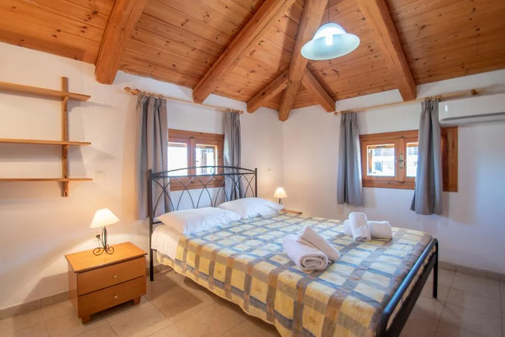 FAMILY ROOM THREE BEDROOMS WITH VIEWS Room, Aeolos Zante Villas, Zante