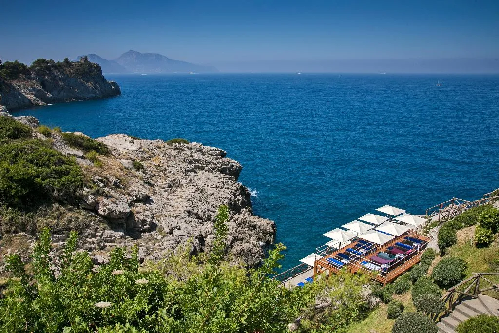 Beach, Delfino, Naples