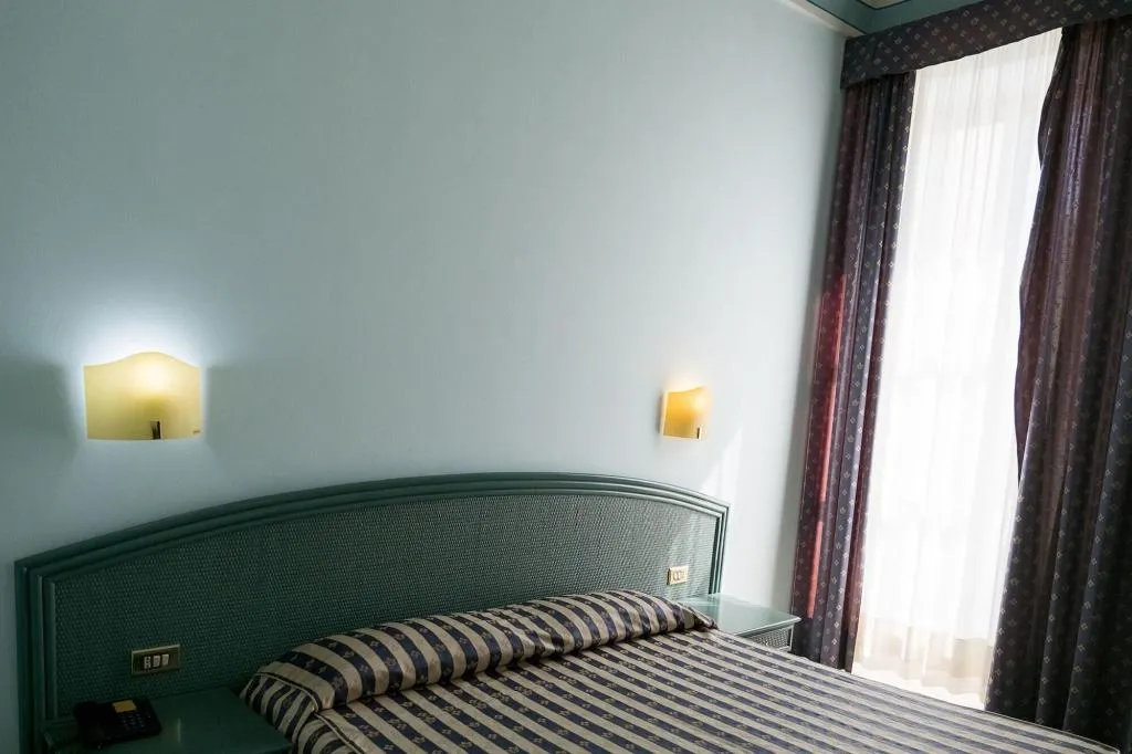 Room, Hotel Gran Bretagna, Catania