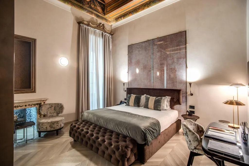 JUNIOR SUITE KING SIZE BED Room, Martius Private Suites Hotel, Rome