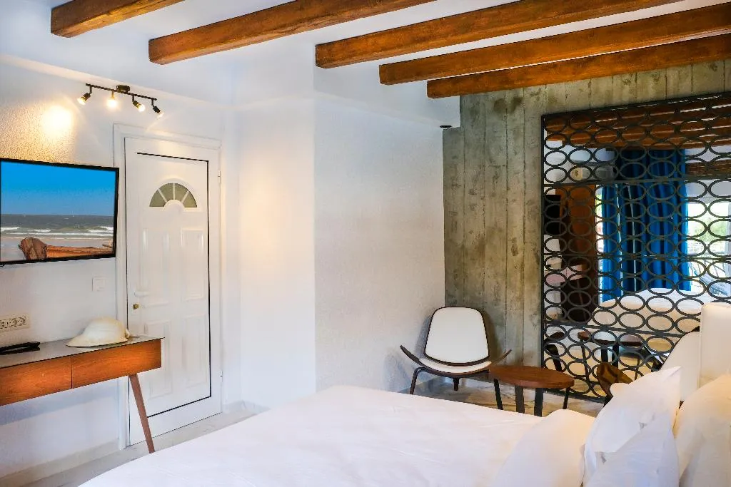 SUITE POOL VIEW TWO BEDROOMS Room, Royal Hotel and Suites, Halkidiki
