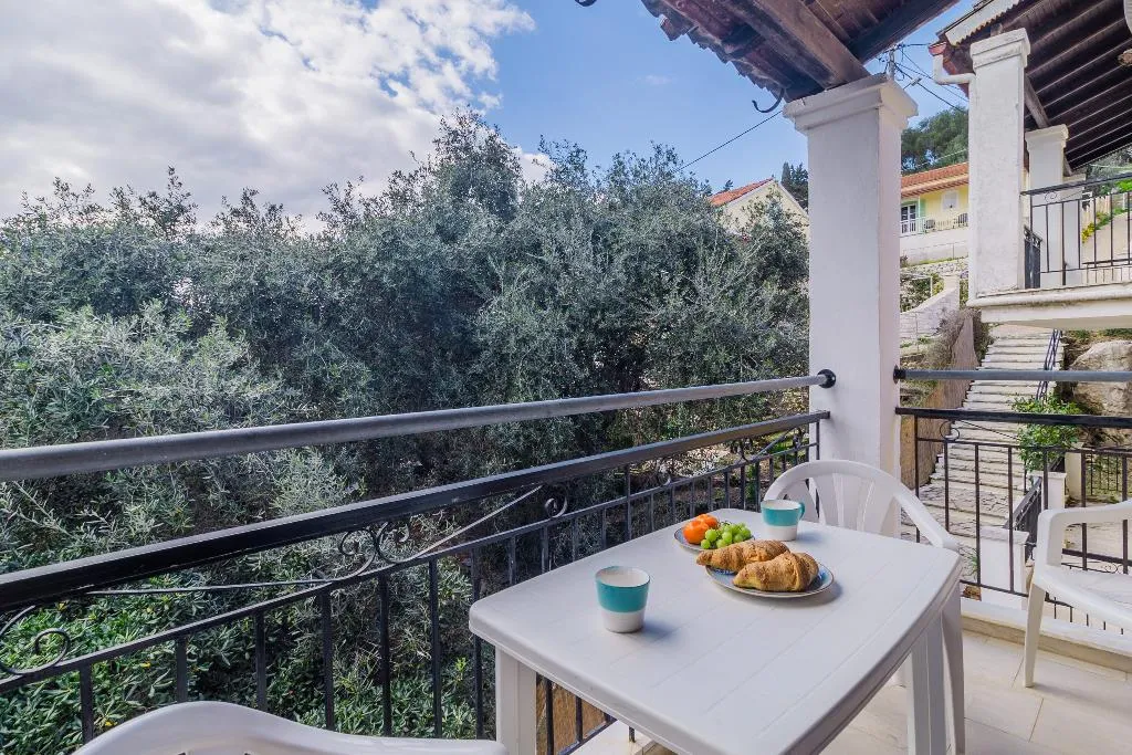 APARTMENT TWO BEDROOMS Room, Sunflower Apartments, Corfu