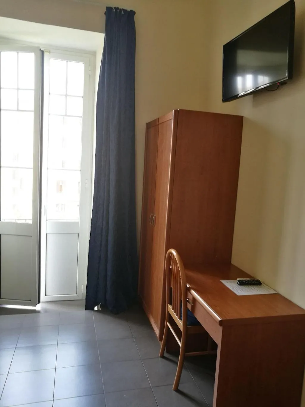 Room, Palma Residence, Naples