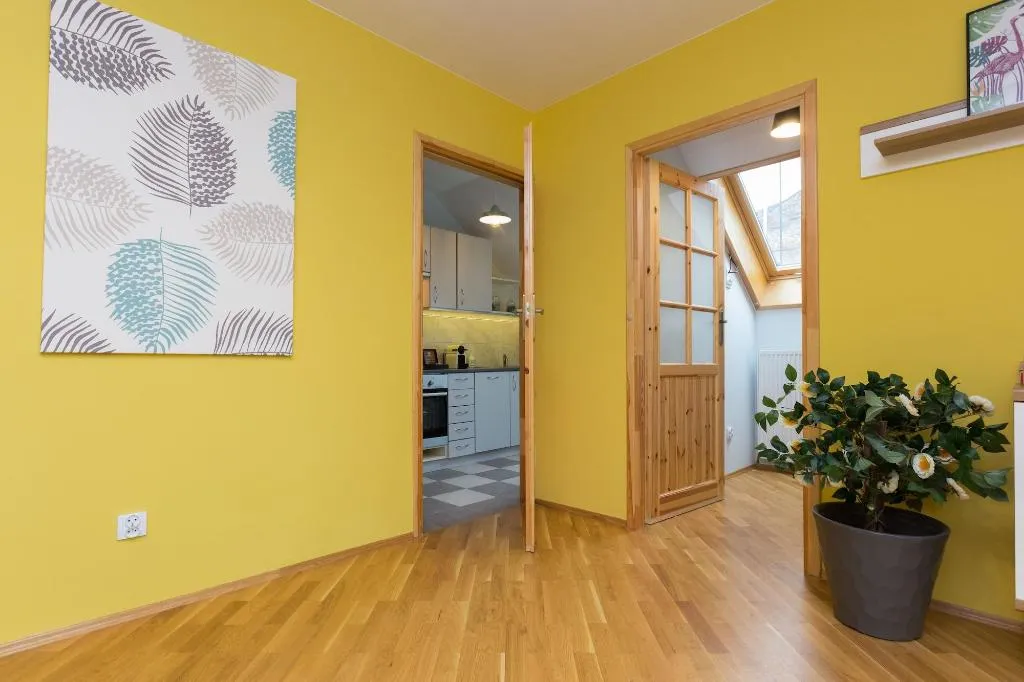 Room, 1898 Parkside Boutique Residence, Krakow