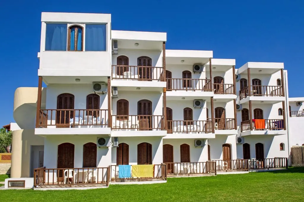 Terrace, Prince Of Lillies, Crete