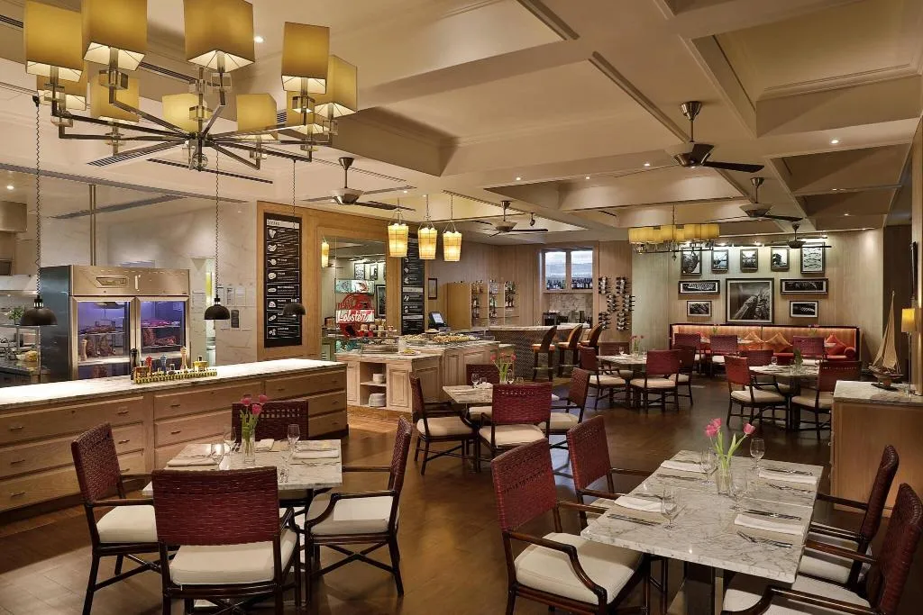 Restaurant, Ajman Saray, A Luxury Collection Resort, Dubai
