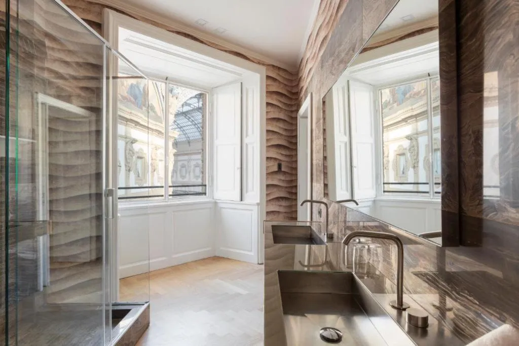 Double or Twin GRAND WITH VIEWS Room, Galleria Vik Milano - Townhouse Galleria - SLH, Milan